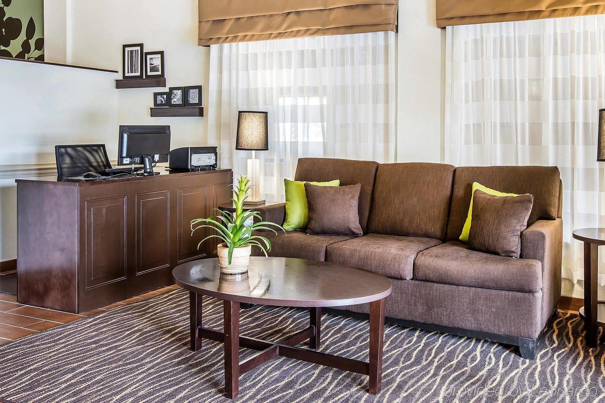 Clarion Pointe Albemarle Hotel Kültér fotó